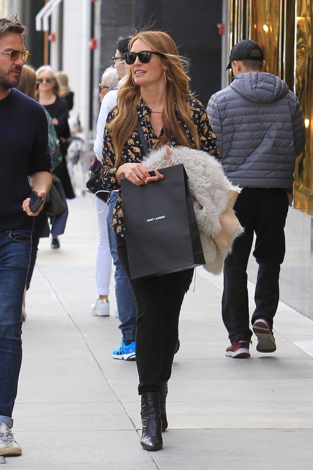 CAT DEELEY Shopping on Rodeo Drive in Beverly Hills 02/14/2018 – HawtCelebs