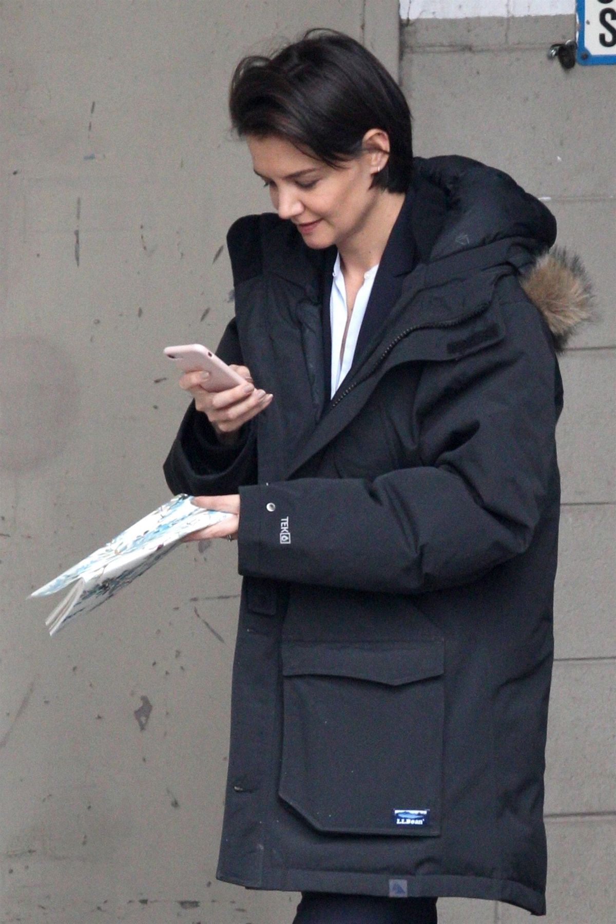 KATIE HOLMES on the Set of New Fox FBI Drama in Chicago 03/27/2018 ...