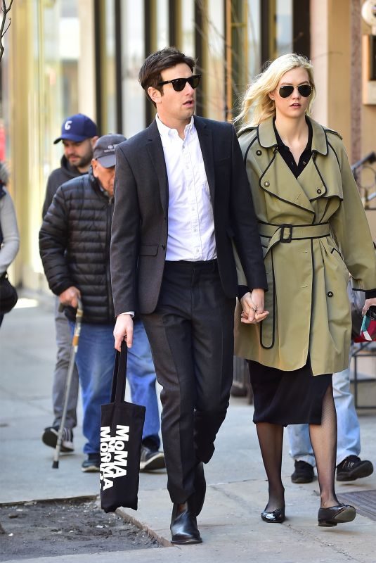 KARLIE KLOSS and Joshua Kushner Out in New York 04/01/2018