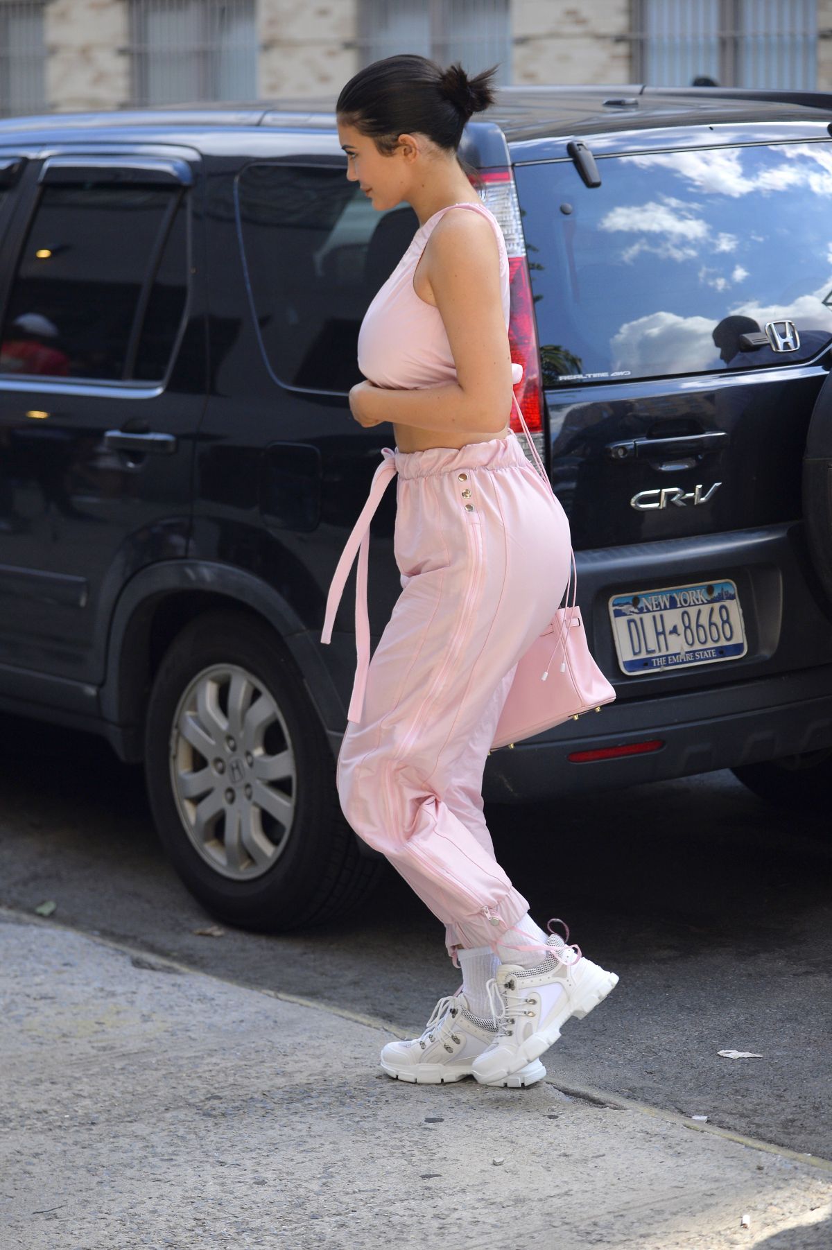 Kylie Jenner Shopping at Chrome Hearts July 18, 2018 – Star Style