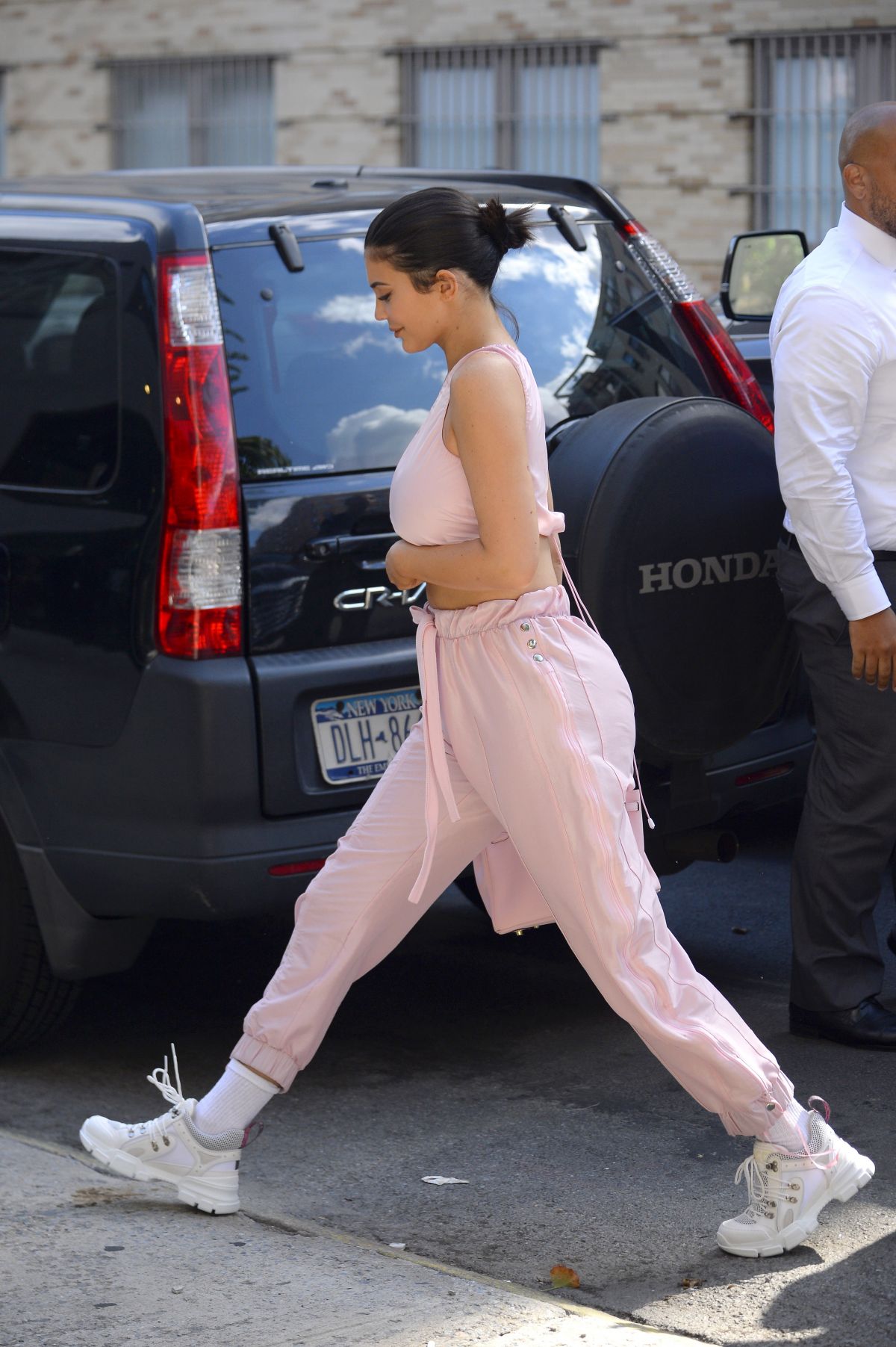 Kylie Jenner Shopping at Chrome Hearts July 18, 2018 – Star Style