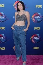 NOAH CYRUS at 2018 Teen Choice Awards in Beverly Hills 08/12/2018