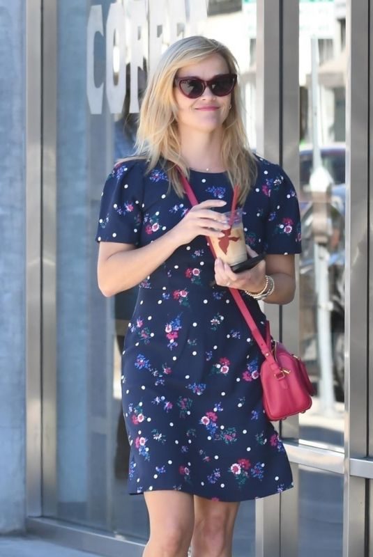 REESE WITHERSPOON Out for Coffee in Los Angeles 10/04/2018