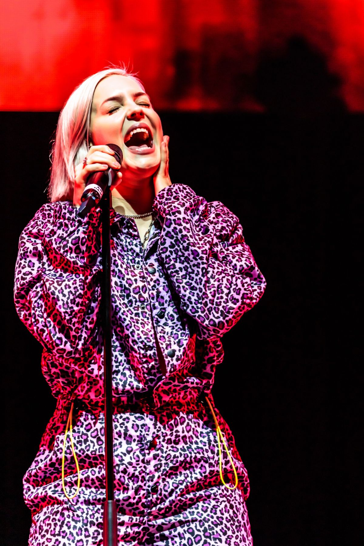 ANNE MARIE at Hits Radio Live in Manchester 11/25/2018 ...