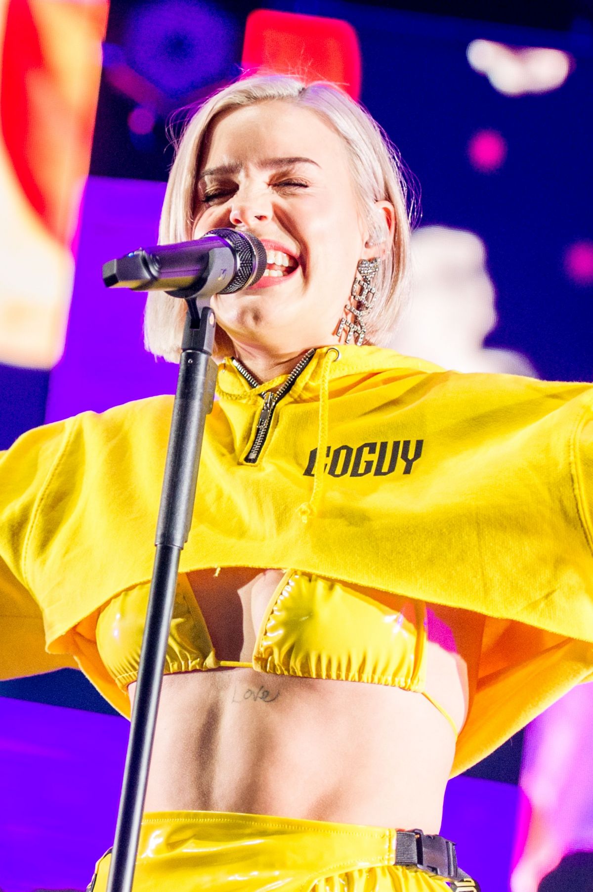 ANNE MARIE Performs at O2 Academy in London 11/22/2018 HawtCelebs