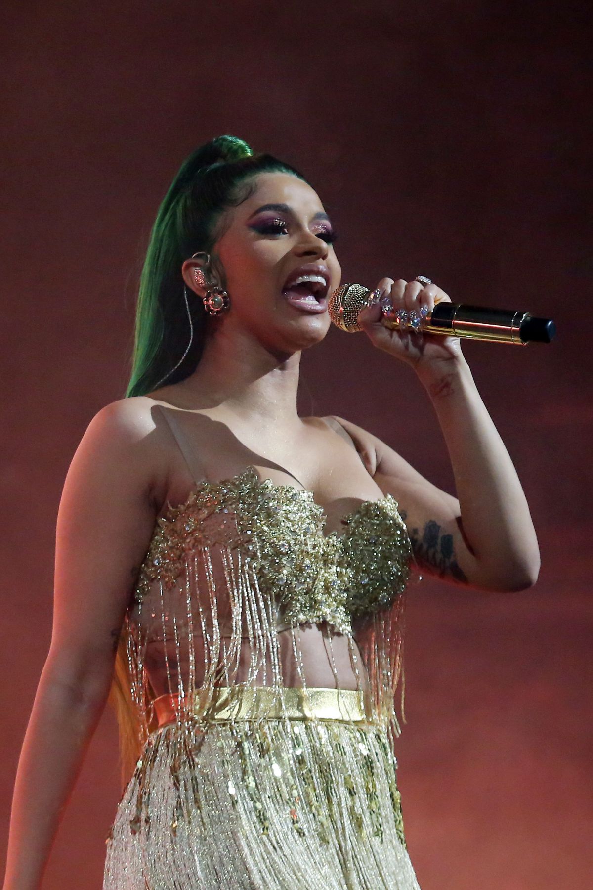 CARDI B Performs at 2018 Big Jam Concert in Chicago 11/24/2018 HawtCelebs