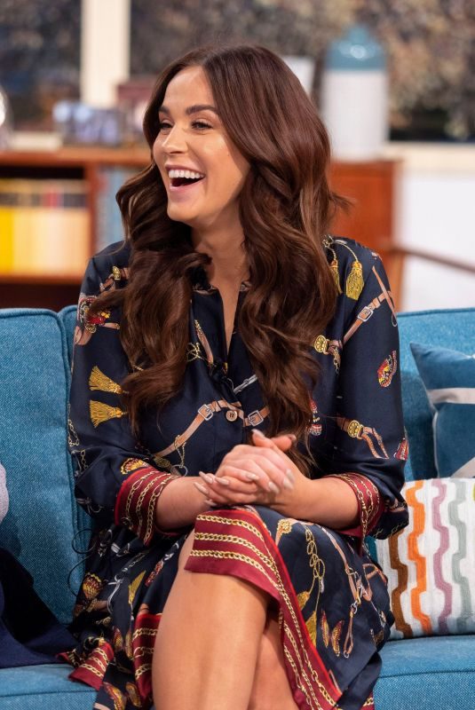 GEORGIA TOFFOLO and VICKY PATTISON at This Morning Show in London 11/14/2018