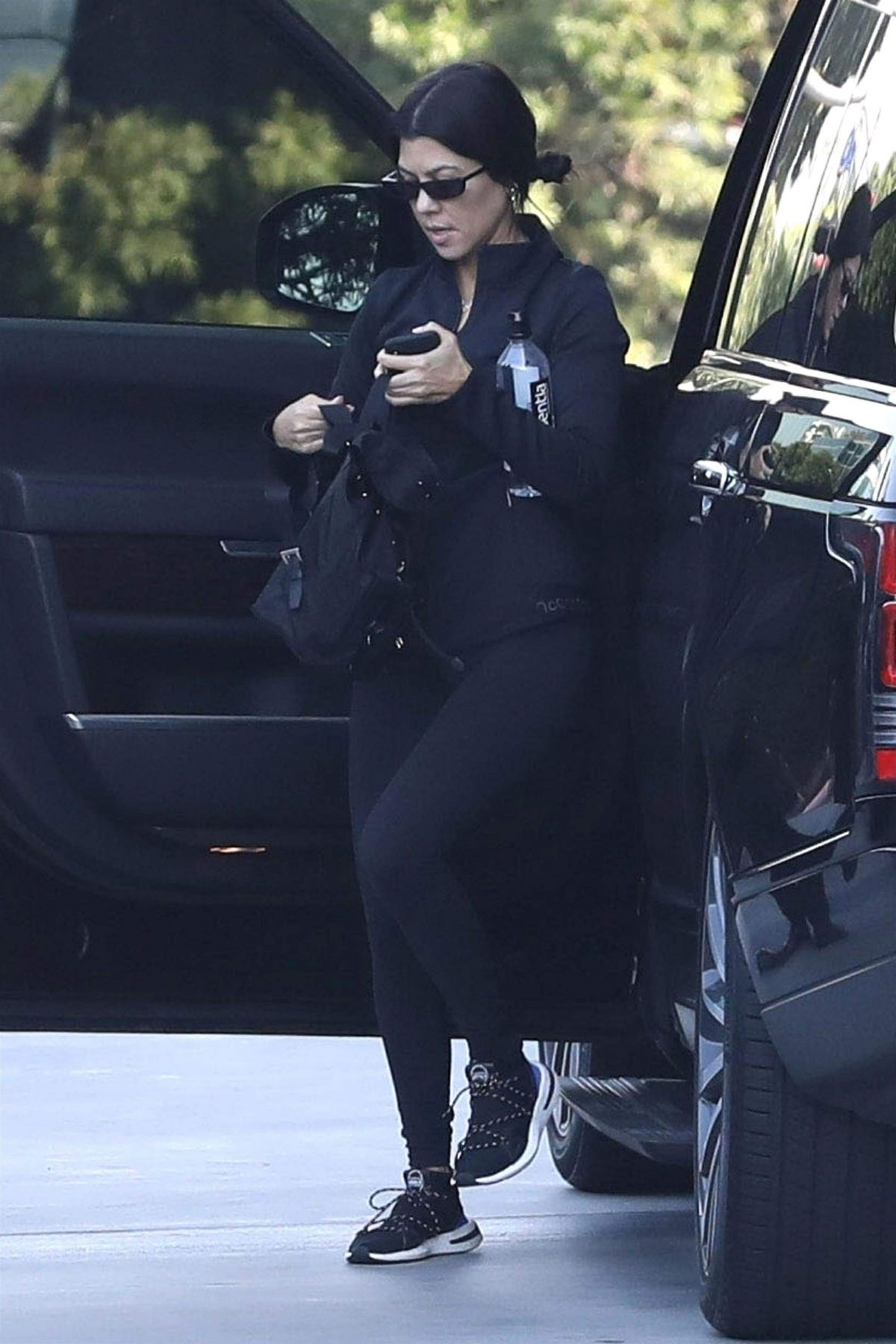 KOURTNEY KARDASHIAN Out and About in Beverly Hills 11/20/2018 – HawtCelebs