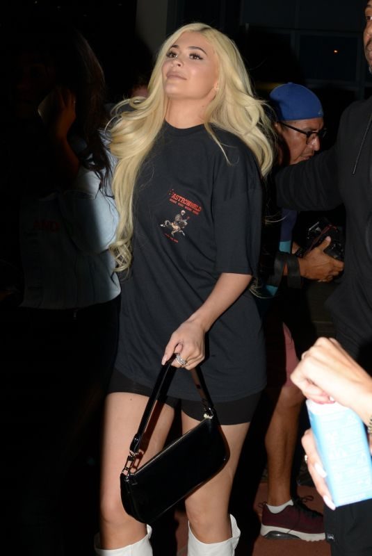 KYLIE JENNER at Mr Chow Restaurant in Miami 11/11/2018
