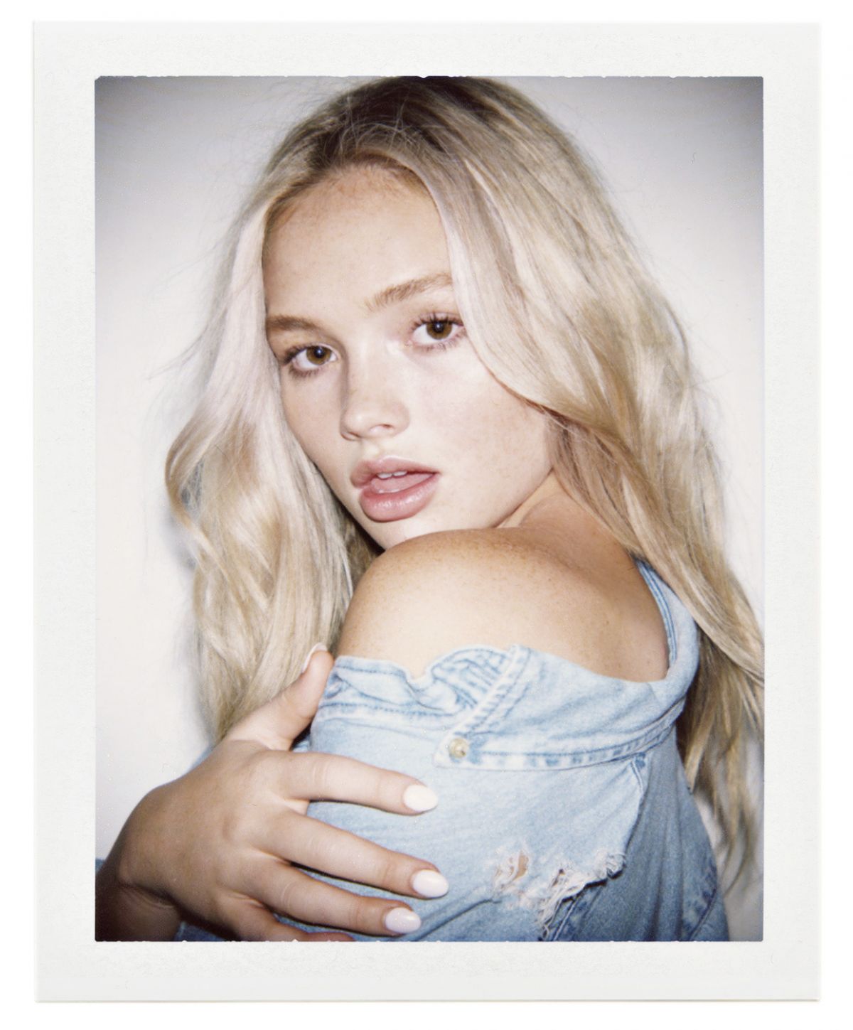 NATALIE ALYN LIND for Tings Magazine 2018 – HawtCelebs