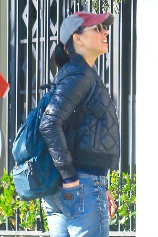 SARAH SILVERMAN Out for Lunch in Hollywood 11/28/2018