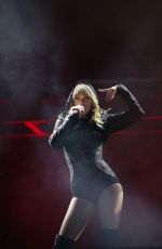 TAYLOR SWIFT Performs at Her Reputation Stadium Tour in Auckland 11/09/2018