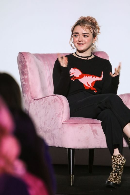 MAISIE WILLIAMS at Elle Weekender 2018, Day Two at Saatchi Gallery in London 12/01/2018