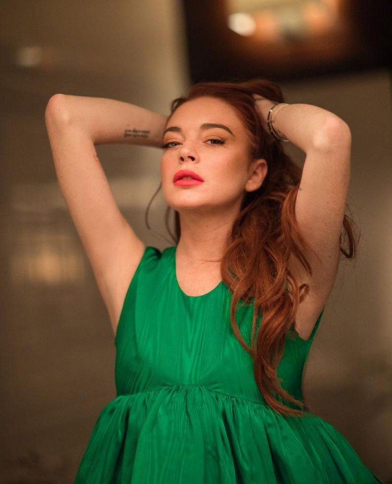 Lindsay Lohan Barnes & Noble January 10, 2019 – Star Style