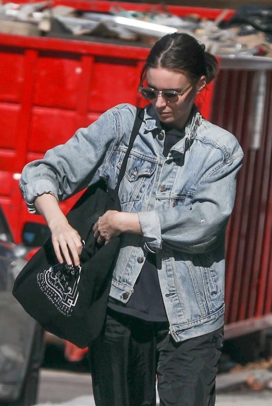 ROONEY MARA Out Shopping in West Hollywood 01/25/2019