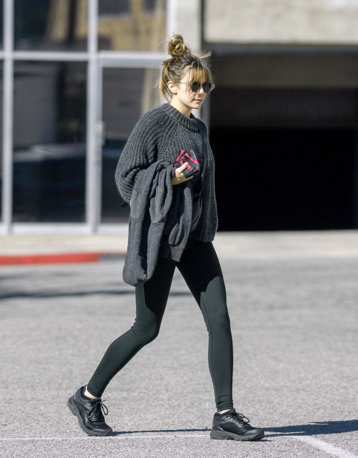 ELIZABETH OLSEN Heading to a Gym in Los Angeles 02/26/2019 – HawtCelebs
