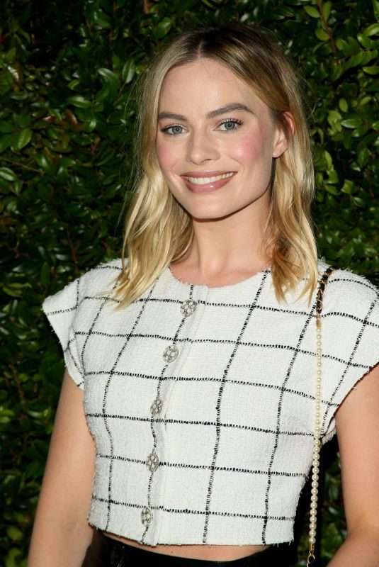 MARGOT ROBBIE at Charles Finch and Chanel’s Pre-oscar Dinner in Los Angeles 02/23/2019