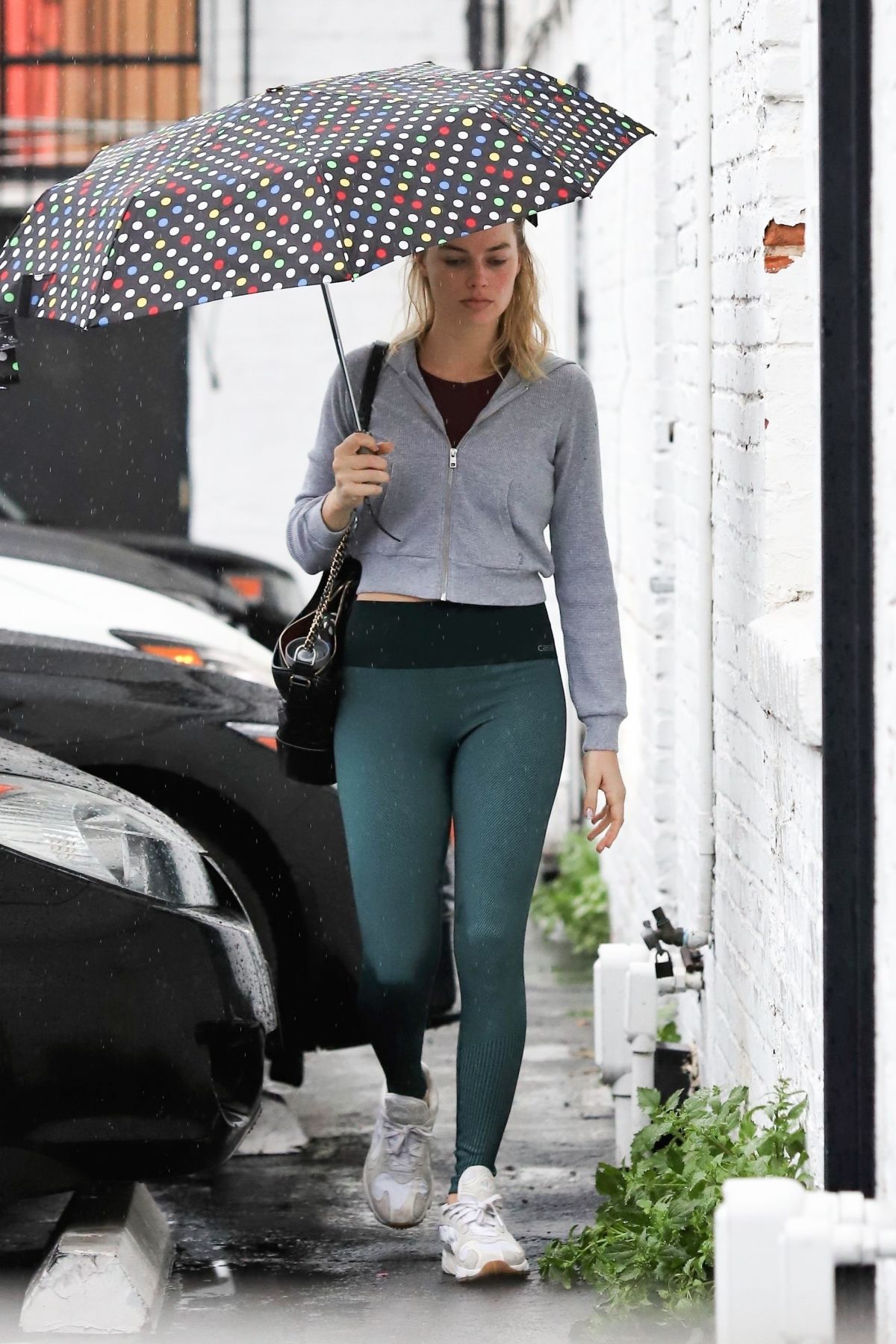 Margot Robbie Heading To A Gym In Los Angeles 02032019 Hawtcelebs