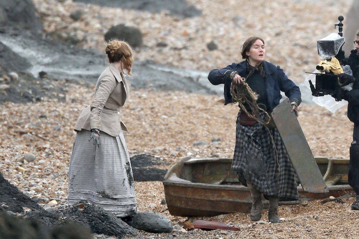 KATE WINSLET and SAOIRSE RONAN on the Set of Ammonite in ...