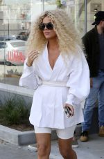 KHLOE KARDASHIAN Out and About in Los Angeles 03/27/2019