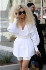 KHLOE KARDASHIAN Out and About in Los Angeles 03/27/2019
