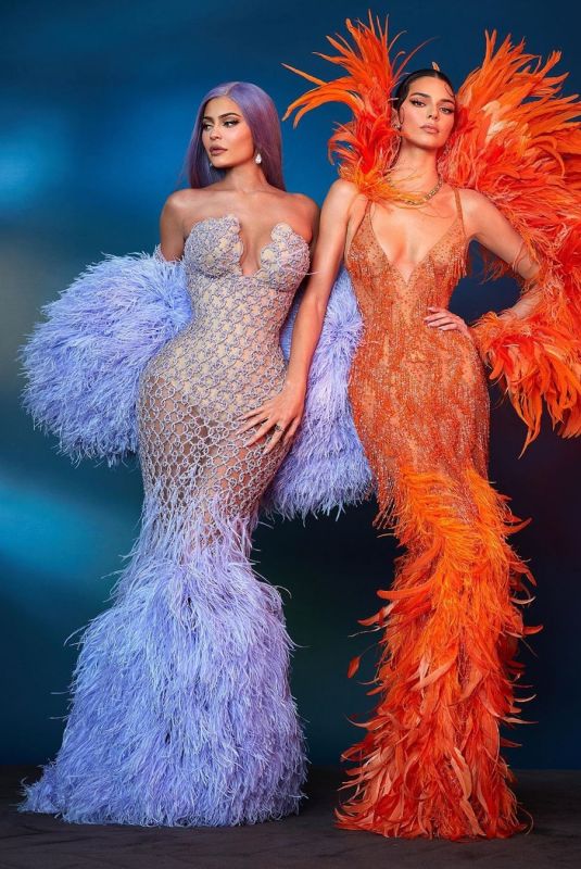 KYLIE and KENDALL JENNER - 2019 Met Gala