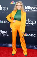 TORI KELLY at 2019 Billboard Music Awards in Las Vegas 05/01/2019