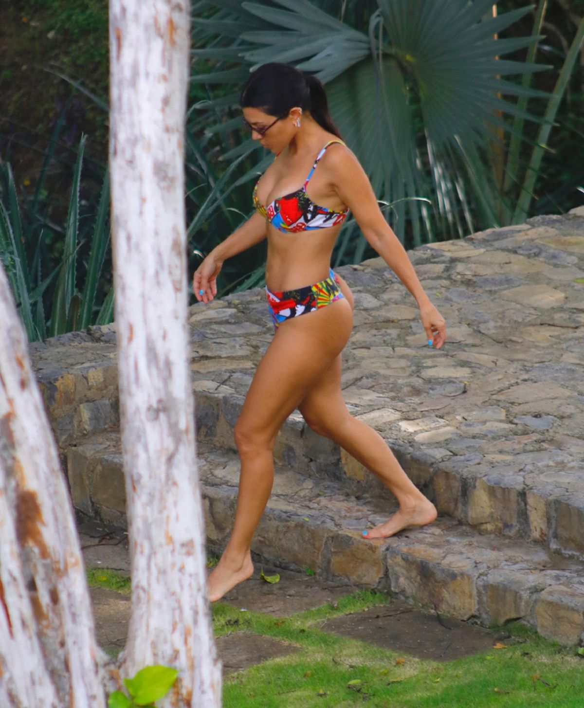 kourtney-kardashian-in-bikini-on-vacation-in-costa-rica-06-21-2019-3.jpg