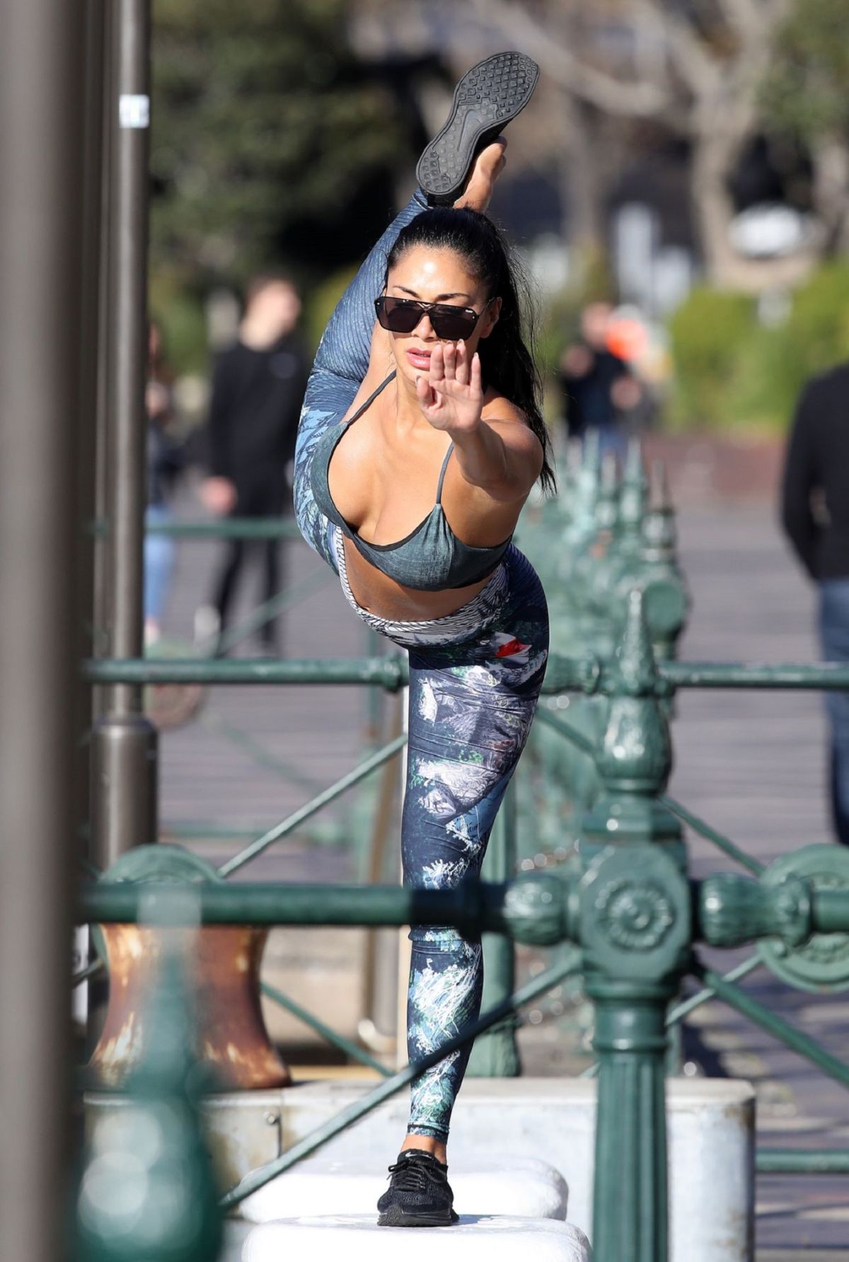 Nicole Scherzinger Doing Yoga Out In Sydney 07272019 Hawtcelebs 