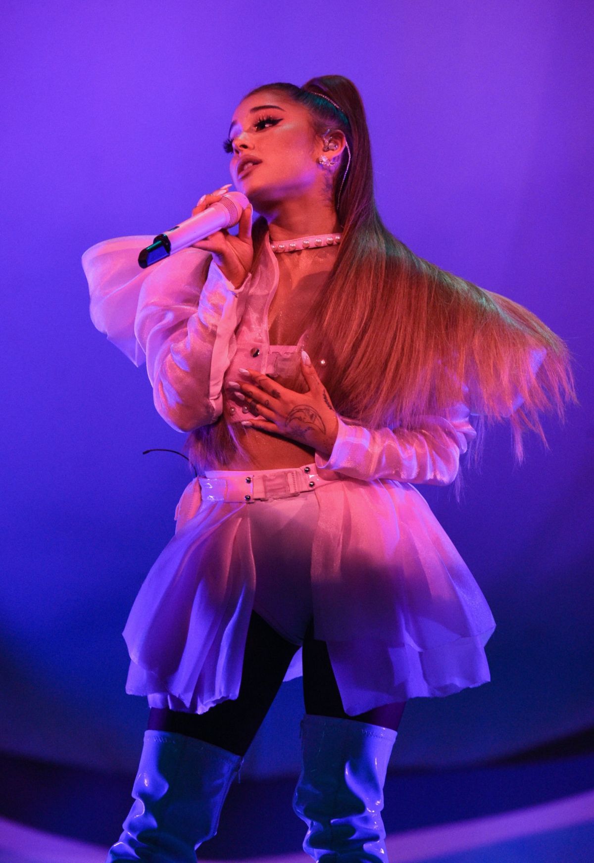 Ariana Grande Performs At Her Sweetener World Tour At O2 Arena In London 08172019 Hawtcelebs