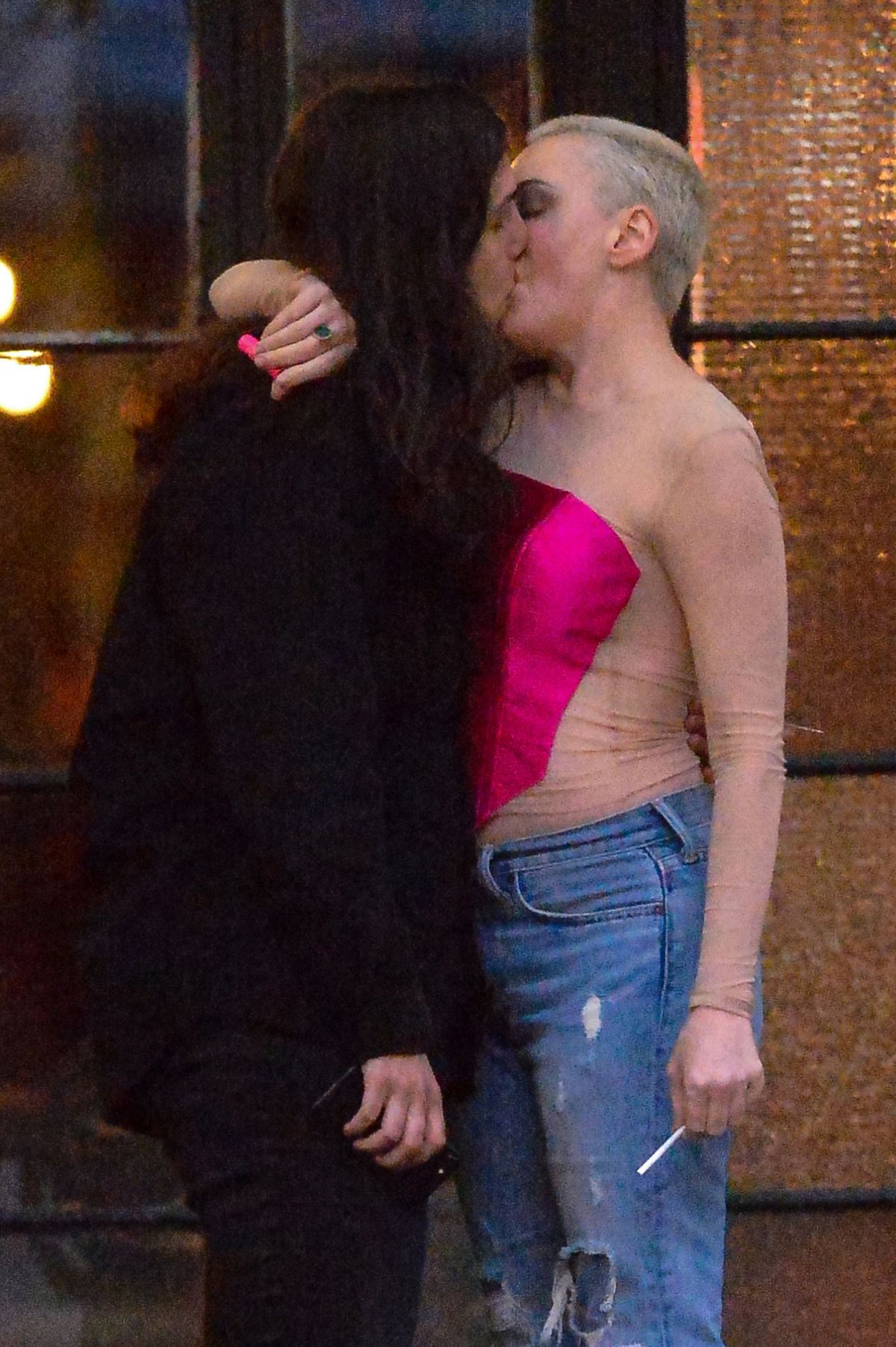 Rose Mcgowan Shares Kiss Outside Bowery Hotel In New York 09142019 Hawtcelebs