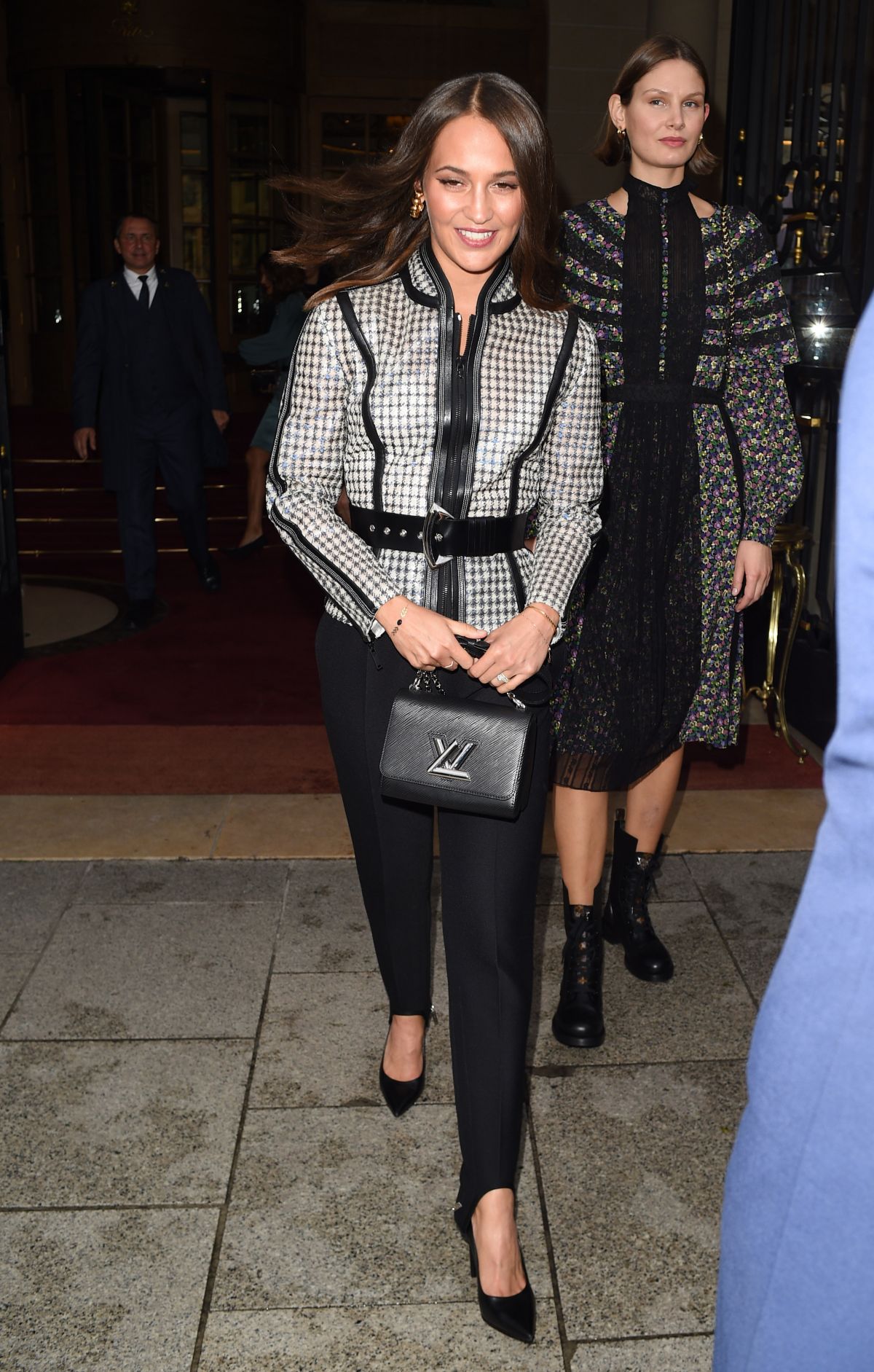 Alicia Vikander Louis Vuitton Fashion Show in Paris October 1, 2019 – Star  Style