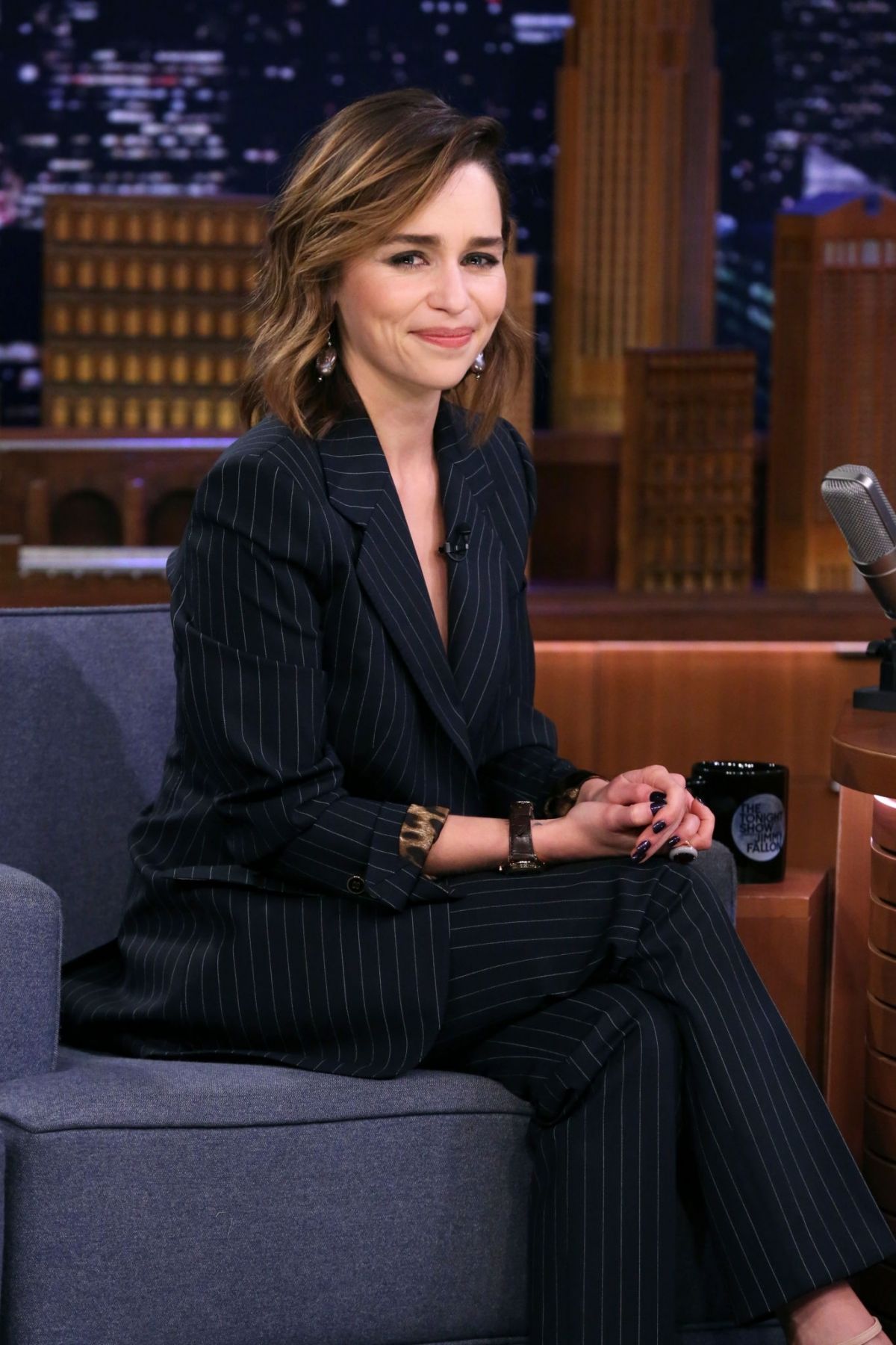 Emilia Clarke At Tonight Show Starring Jimmy Fallon 10 30 2019 Hawtcelebs