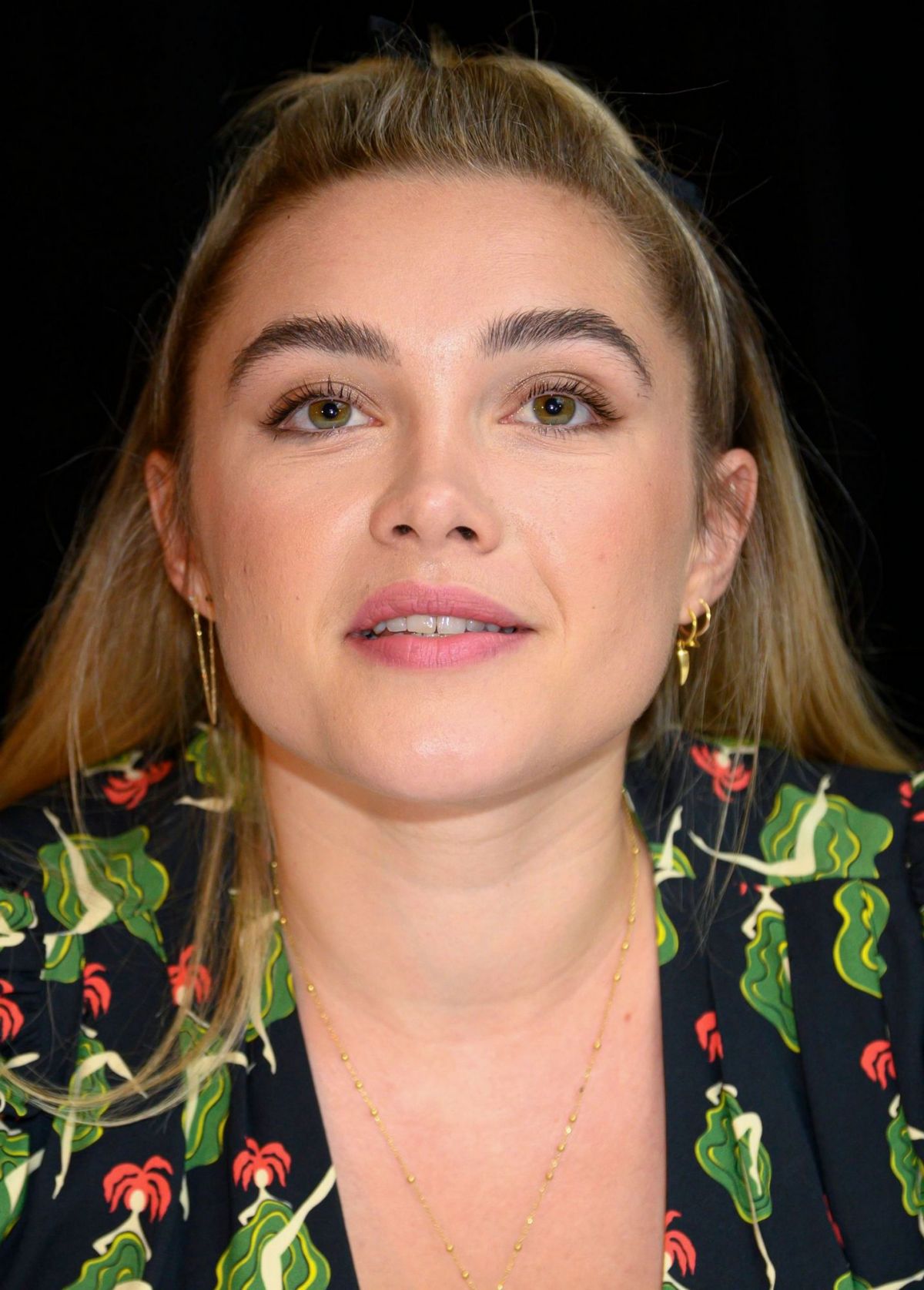 FLORENCE PUGH at Little Women Press Conference in Los ...
