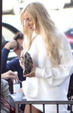 PIA MIA PEREZ Out Shopping on Melrose Place in West Hollywood 10/08/2019
