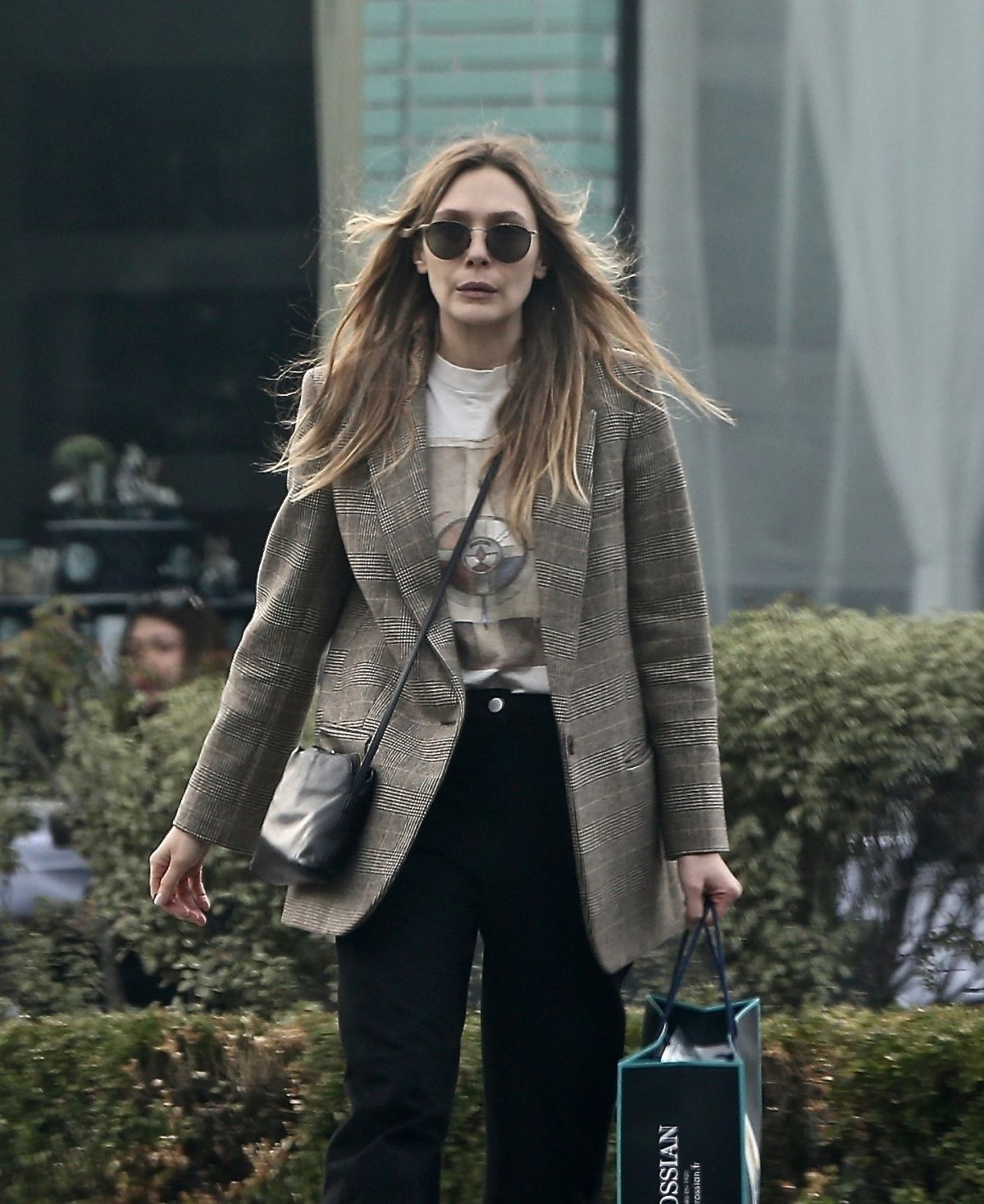 ELIZABETH OLSEN Out and About in Beverly Hills 12/22/2019 – HawtCelebs