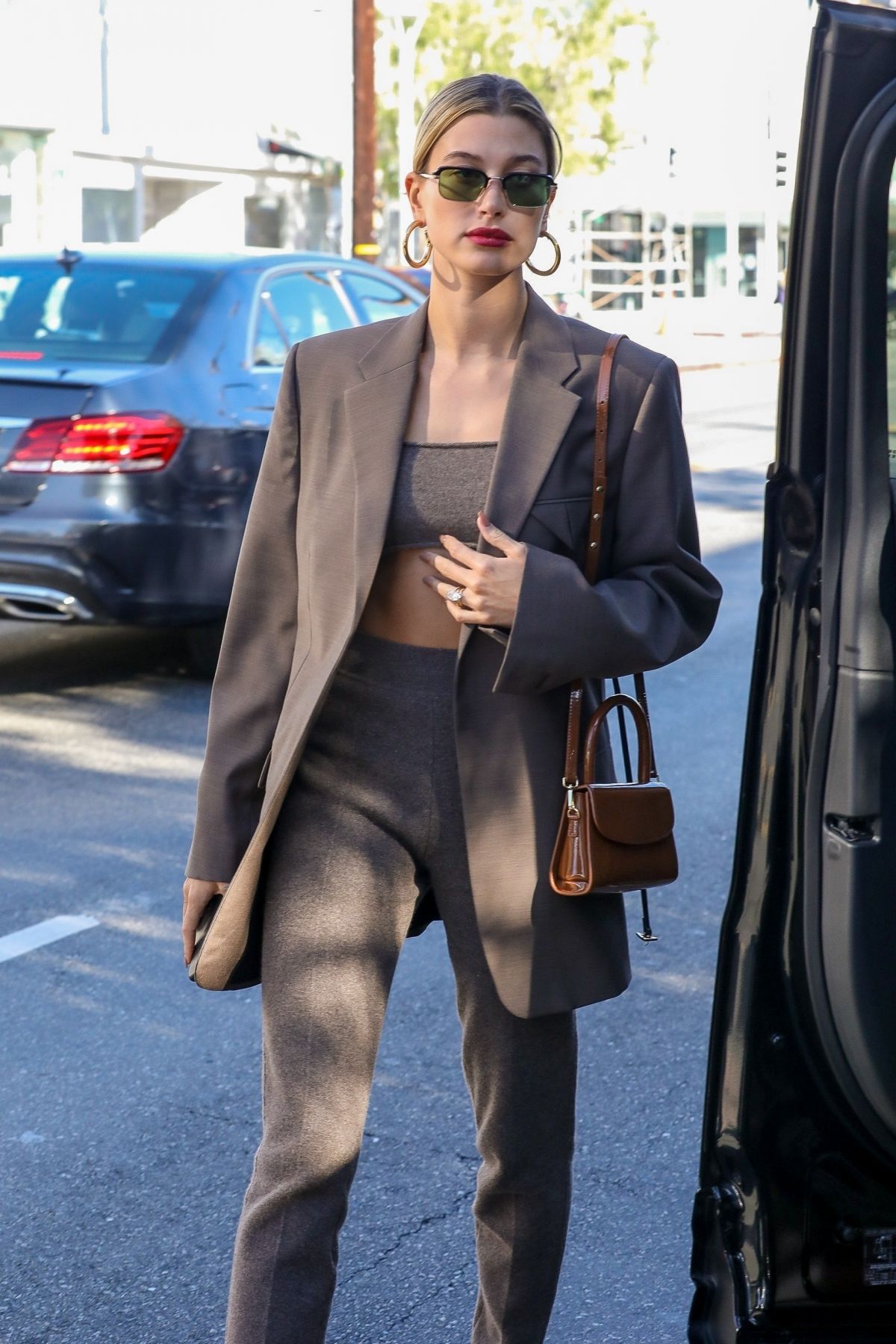 HAILEY BIEBER Out and About in Los Angeles 01/28/2020 – HawtCelebs