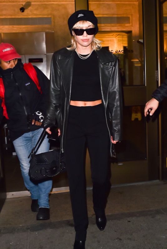 MILEY CYRUS Out in New York 02/11/2020 – HawtCelebs