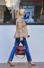 REESE WITHERSPOON Out and About in Los Angeles 01/31/2020