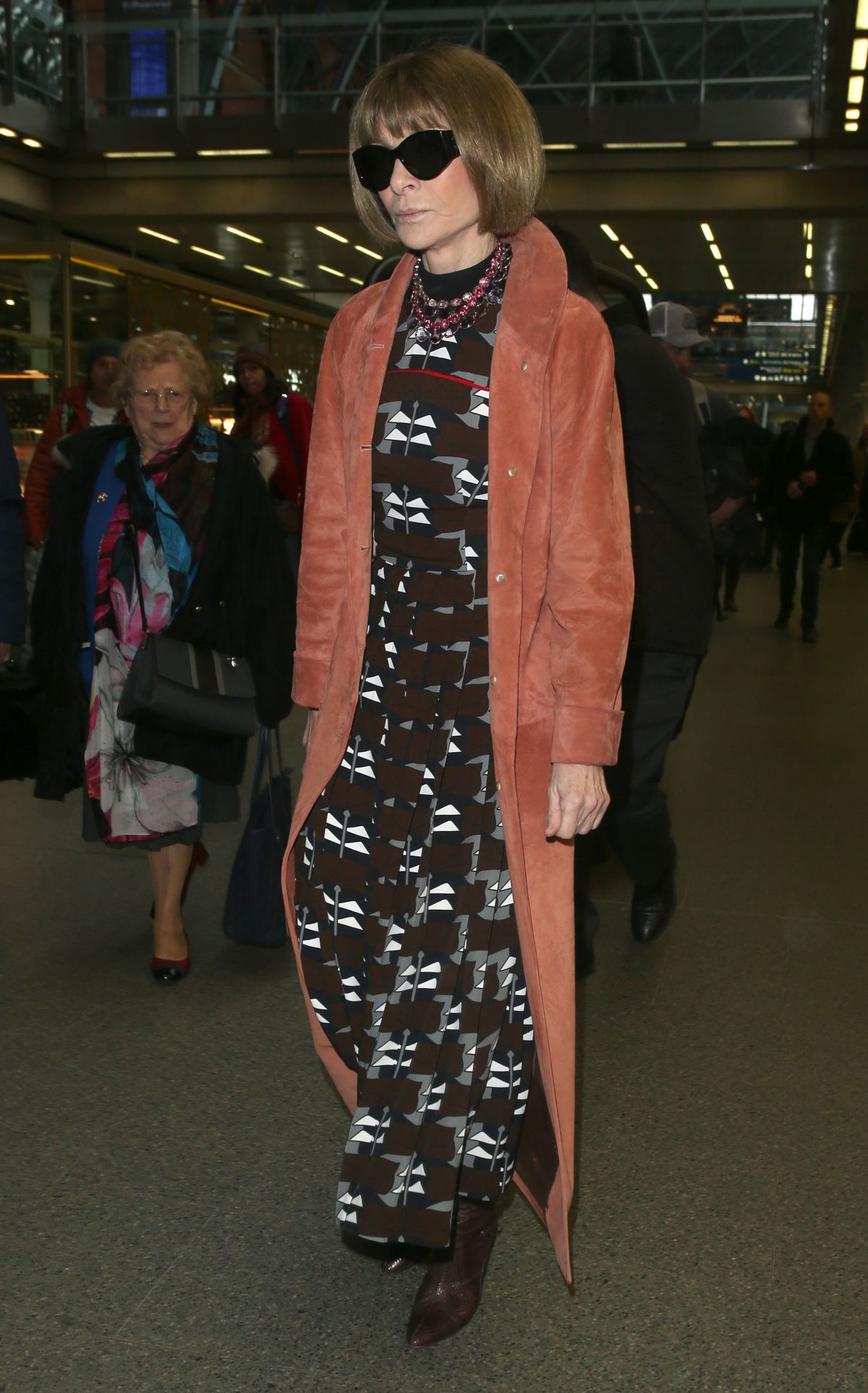 ANNA WINTOUR Arrives Back in London 03/04/2020 – HawtCelebs