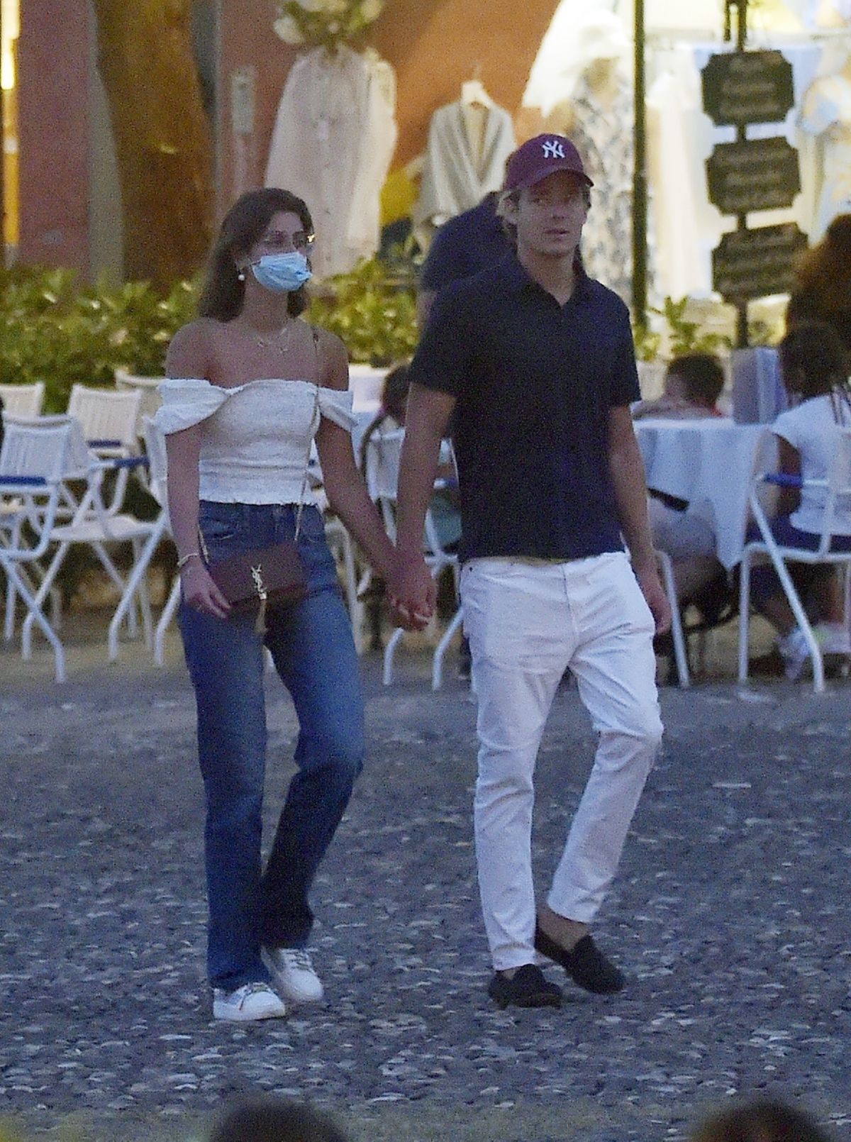 taylor-hill-and-daniel-fryer-out-for-dinner-07-24-2020-9.jpg