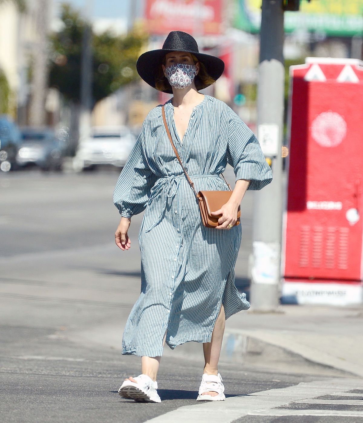 SARAH PAULSON Out Shopping in Los Angeles 07/30/2020 – HawtCelebs