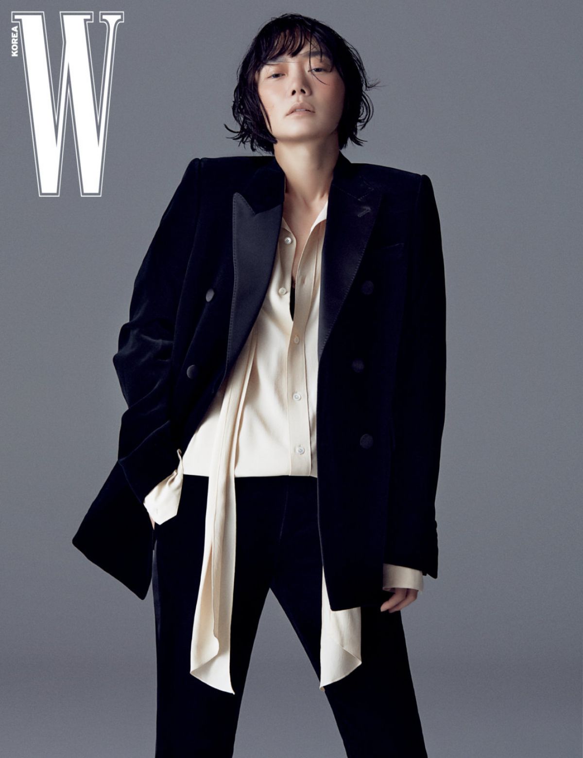 Bae DooNa For VOGUE Korea Magazine December Issue - Kpopmap