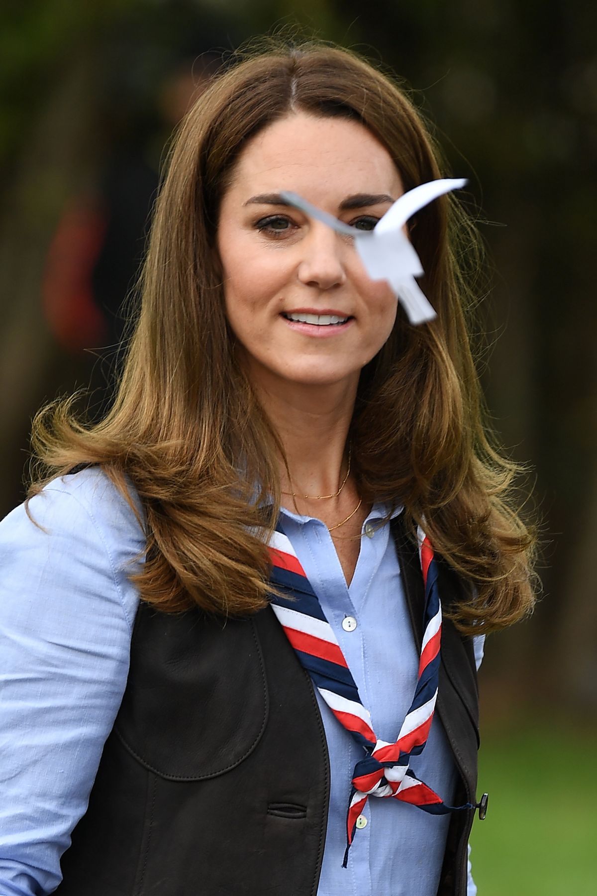 KATE MIDDLETON Visits a Scout Group in Northolt 09/29/2020 ...