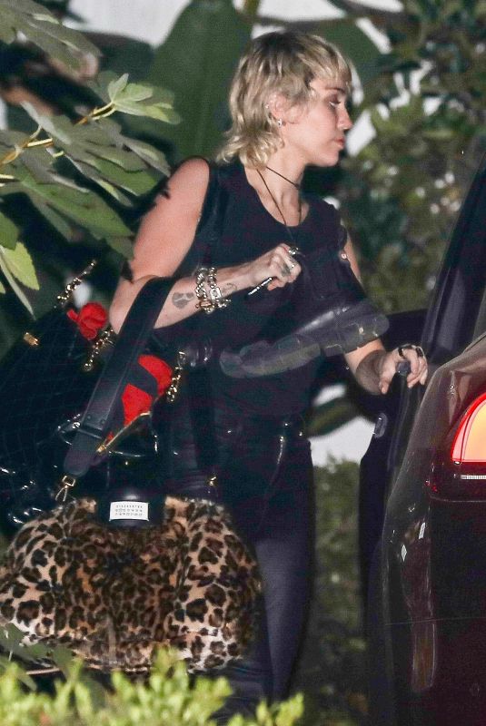 MILEY CYRUS Leaves a Photoshoot in Beverly Hills 09/15/2020