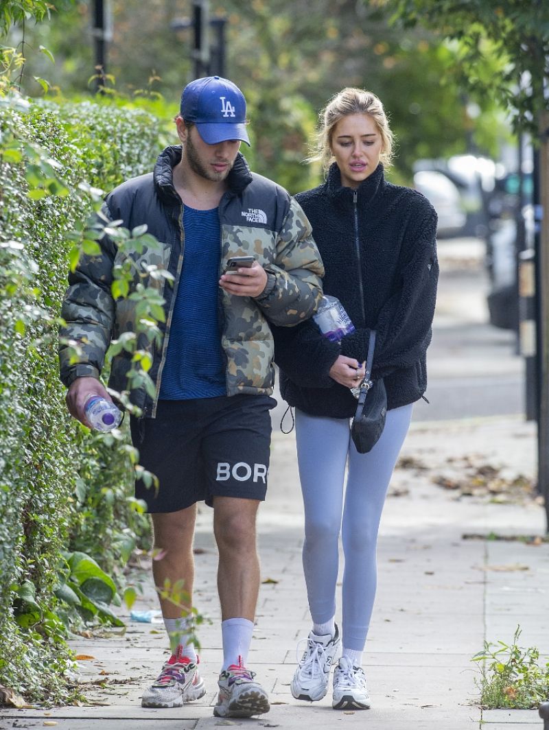 DELILAH HAMLIN and Eyal Booker Leaves a Gym in London 10/15/2020 ...