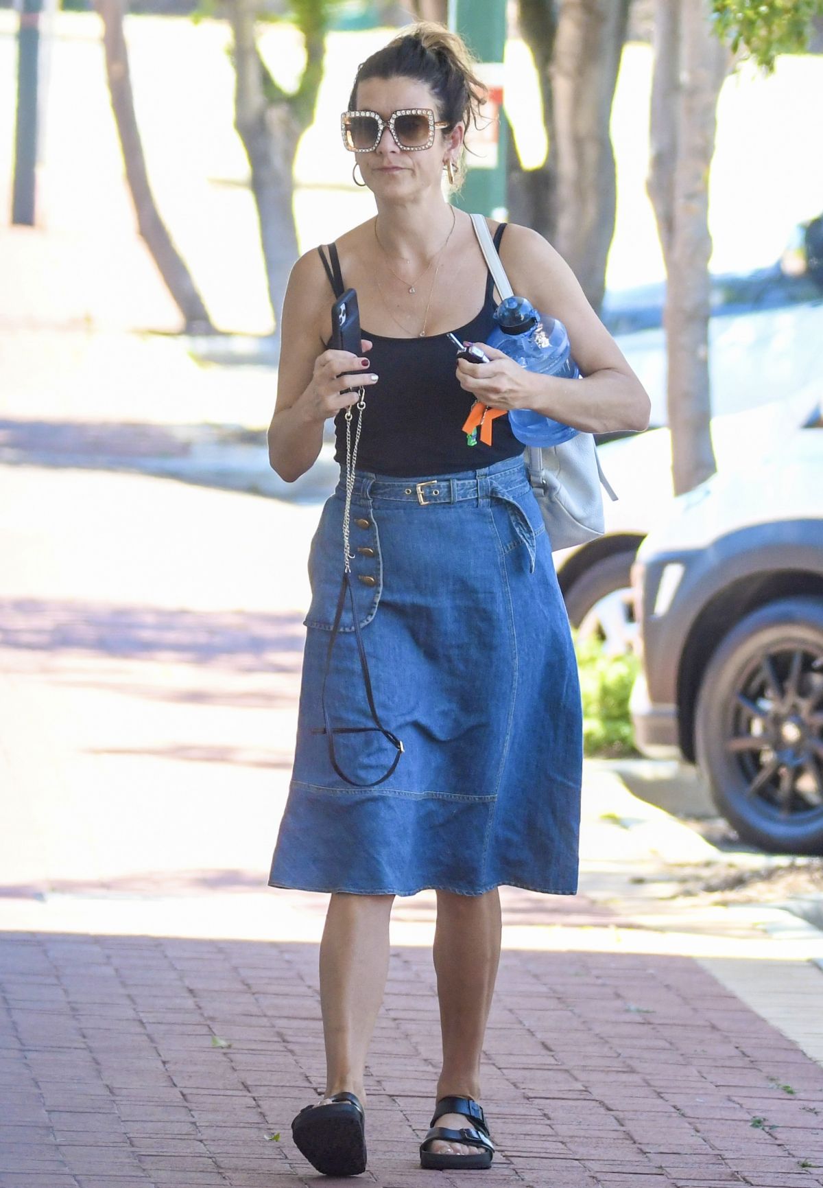 KATE WALSH Out and About in Perth 12/20/2020 – HawtCelebs