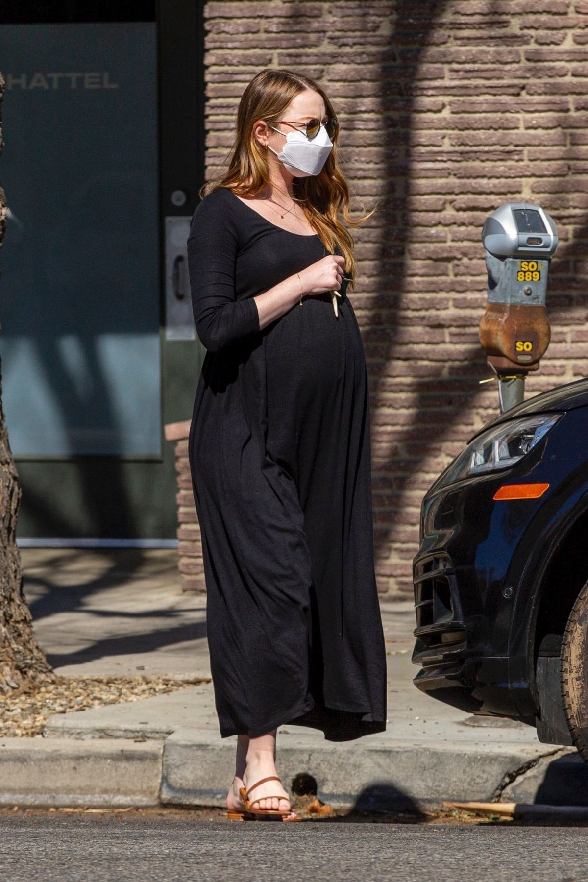 Pregnant Emma Stone Out And About In Studio City 02 19 2021 1 