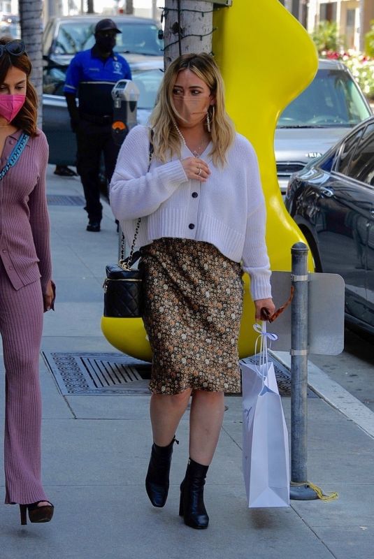 Hilary Duff Shopping on Rodeo Drive in Beverly Hills May 24, 2012