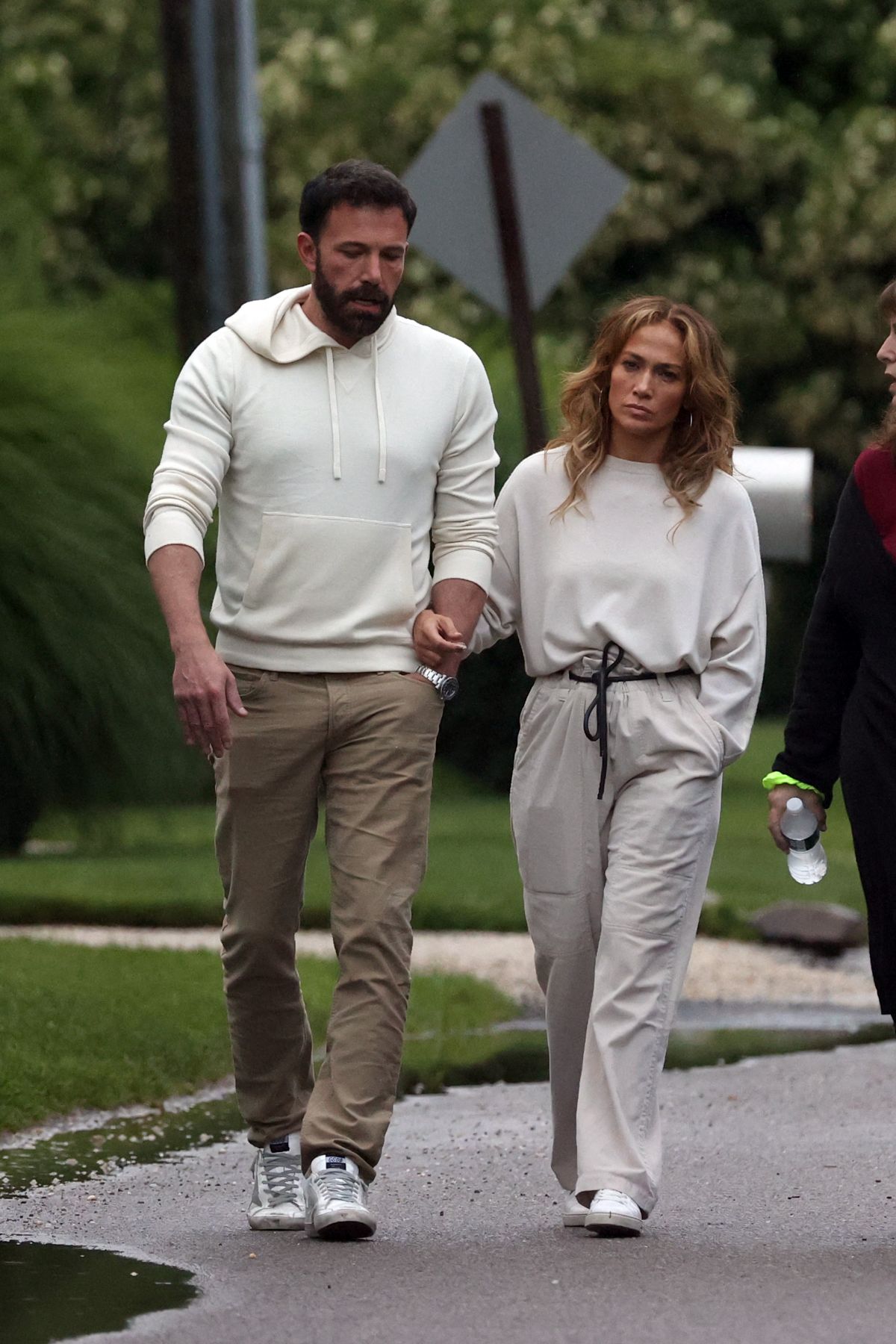 JENNIFER LOPEZ and Ben Affleck Out Shopping in New York 07/03/2021